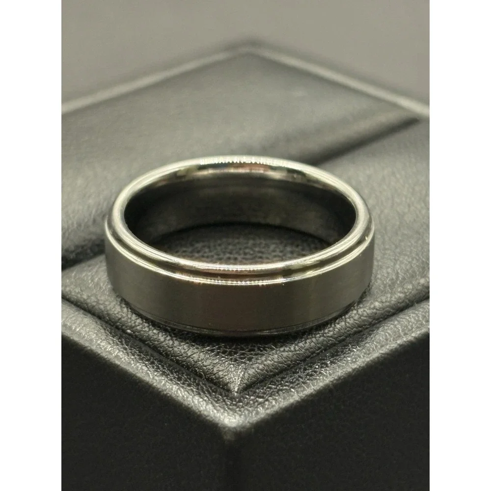 Brushed Tungsten 7MM Band Ring Size 10 H5